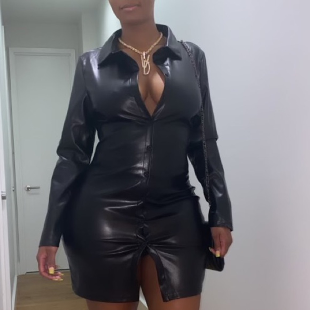 Black Bodycon Dress